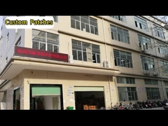 Ferro sulle toppe del tessuto della saia del confine di Merrow della toppa del ricamo