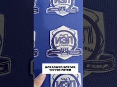 Toppe autoadesive su ordinazione del ricamo dell'abbigliamento di Logo Iron On Embroidered Patch