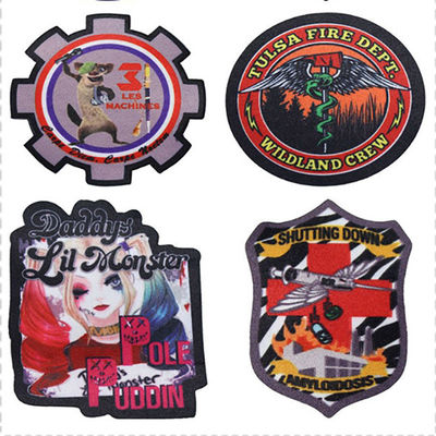 Ferro stampato indumento su ordinazione sulle toppe Logo Patches For Hats su ordinazione