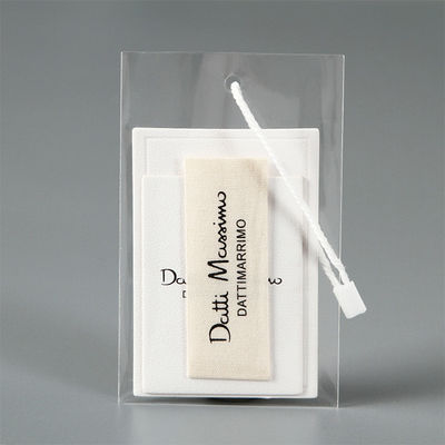 Logo Custom Clothing Hang Tags ha tagliato la progettazione a stampo tagliente dell'OEM per mercanzie